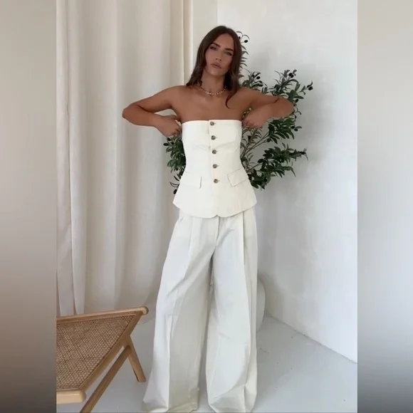 ZARA BUTTONED VEST TOP - Picture 11 of 17